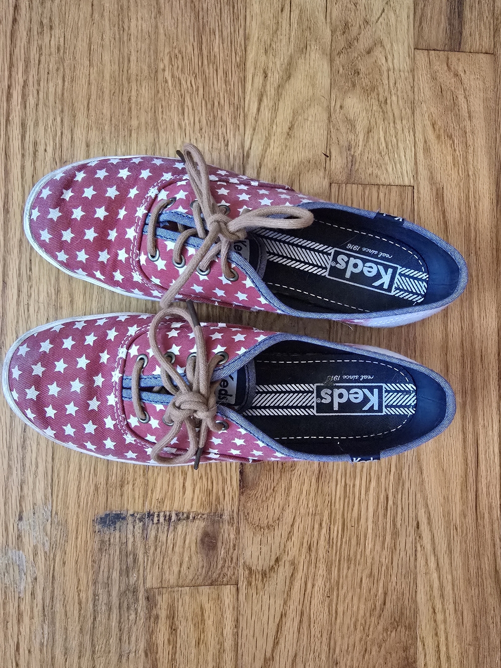 Keds Red Star Sneakers Women's Size 6.5